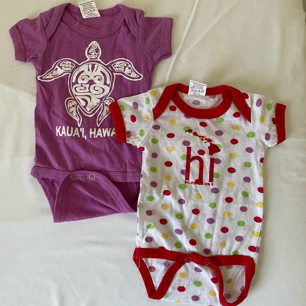 Hawaii onesies 0-3M